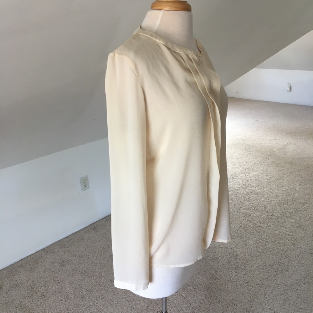 Front Ruffled Secretary Blouse - Picture 6 of 7